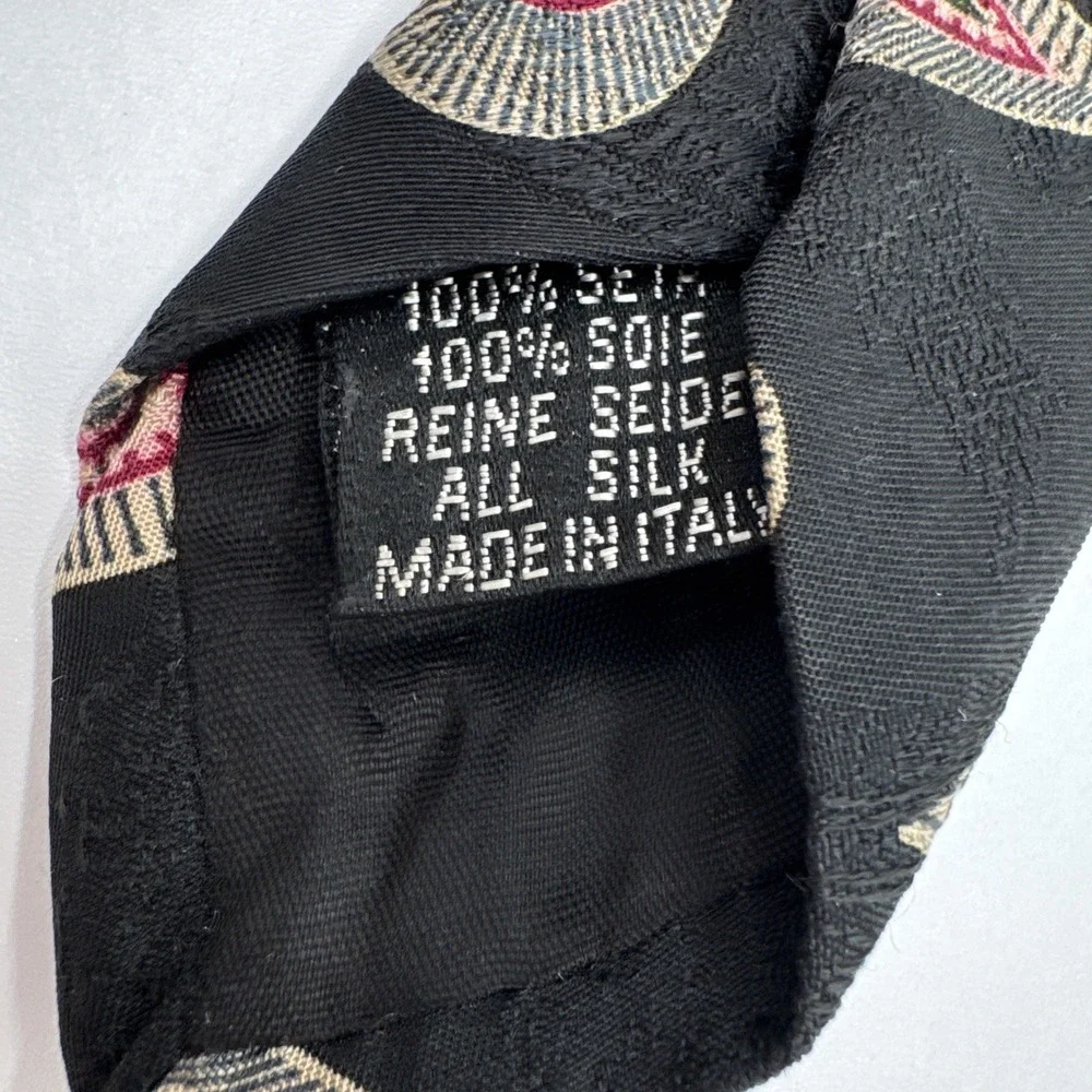 Hugo Boss Made in ITALY Black Paisley Teardrop 100% Silk Tie 3.5in Wide